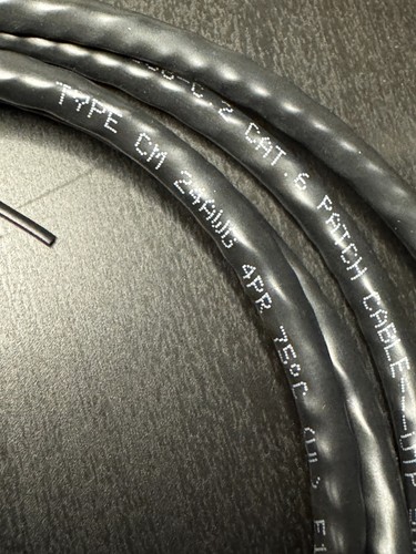 NEW Cat6 - Lot 4 - Snagless Unshielded Ethernet Network Patch Cable Black 6' - Afbeelding 3 van 4
