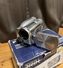 Panasonic HDC  HS100 Black HD Camcorder HDD 60GB 12x Optical Zoom Used