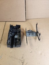 Soporte de montaje de módulo de caja de fusibles Dodge Journey 2011-2020 OEM 68079356AB