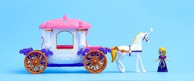 Forever Clever Fairytale Princess - Aurora Carriage Playset - Mini Doll