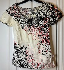 Scrubs Peaches Women's Black White Red Floral Scrub Top Size X S Medical