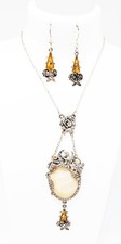 DESIGNER INSPIRED MOP ANGEL FLORAL ENAMEL CRYSTAL SILVER TONEDANGLE JEWLERY SET