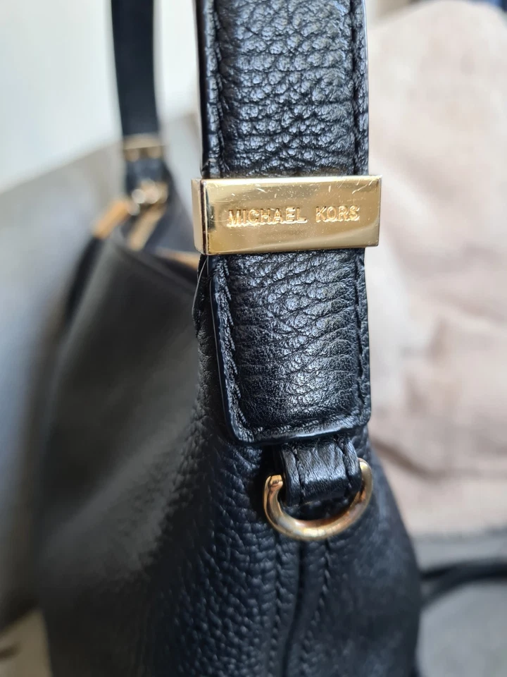 Michael Kors Bedford Pebbled Leather Shoulder Bag Black Medium Shoulder Tote - Image 4 of 4