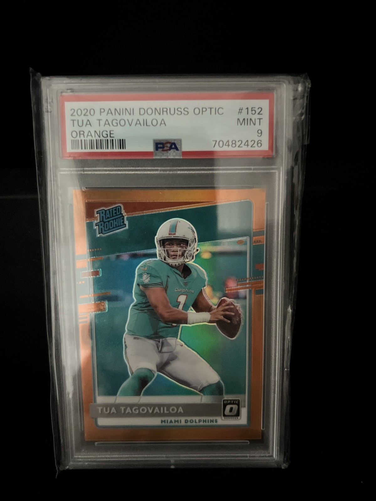 2020 Panini  Optic - Rated Rookie Tua Tagovailoa #152 Orange Prizm /199 (RC)