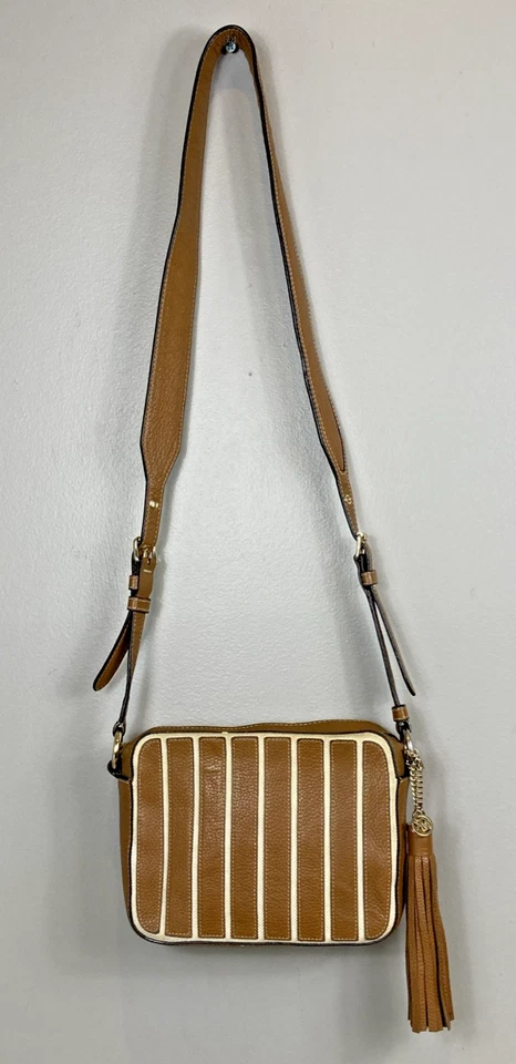 Bolso Mensajero MICHAEL MICHAEL KORS Talla Mediana Defectuoso Foto 2 de 4