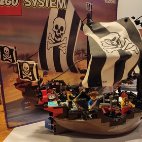 Lego 6268 Renegade Runner - Pirates Complete