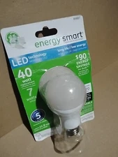 (1) GE 7w LED Energy Smart Equivalent To 40w 470k 2v
