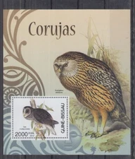 E553. Guine-Bissau - MNH - 2012 - Fauna - Animals - Birds - Owls - Bl