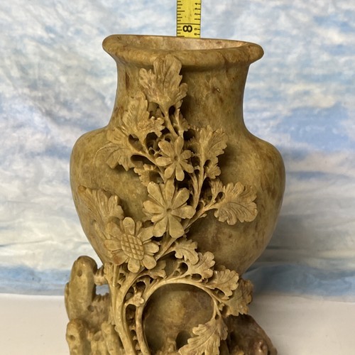 Vintage Chinese Carved Soapstone Vase Sculpture Flowers 7.75 in - Picture 3 of 14