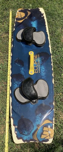 Eclipse Pro Kite 1 Kiteboarding Kitesurfing Surfing Board Kiteboard