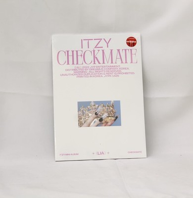 Itzy Checkmate Mini Album