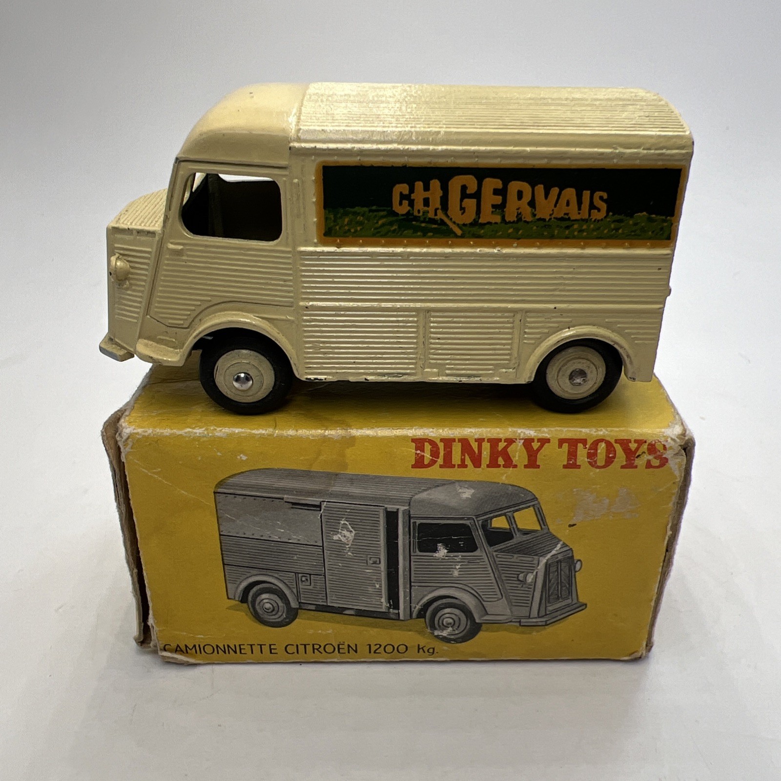 Dinky 25CG, Citroen 1200KG (Cibie) - Free Price Guide & Review