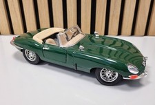 Bburago Jaguar E Cabrio - 1961 - Grün - 1/18...