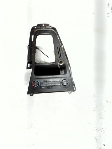 Used A/C Selector Switch fits: 2015 Ford Focus gasoline manual temperature contr