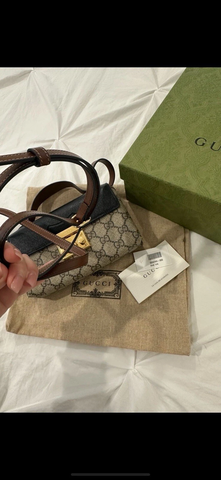 Petit sac à bandoulière cadenas Gucci GG Supreme