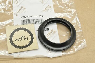 OEM Yamaha FZ1 FZS1000 FZ6 FZS6 R1 YZFR1 YZFR7 Front Fork Dust