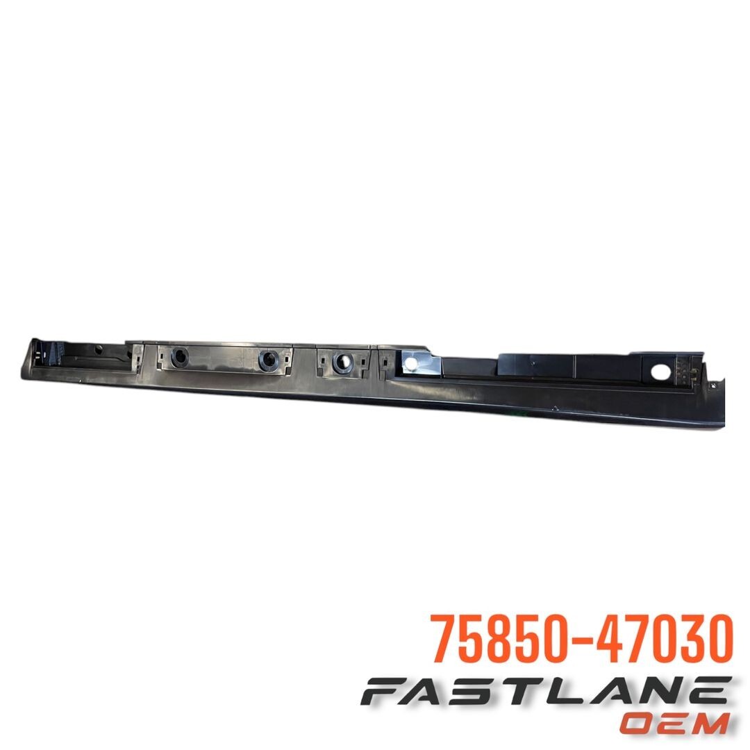 2019-2022 TOYOTA PRIUS ROCKER MOLDING, RIGHT NEW OEM 75850-47030