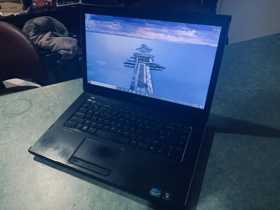 DELL Laptop VOSTRO 3550 i7-2620M 15.6" CPU @2.7GHz 6GB RAM 750GB HDD Win 10Pro - Image 3 of 4