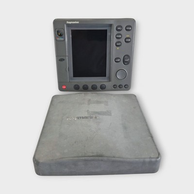 Raymarine RL70CRC+ (Plus) 7'' HSB2 Pathfinder Radar Display ~E52034~ w/ Sun Cover