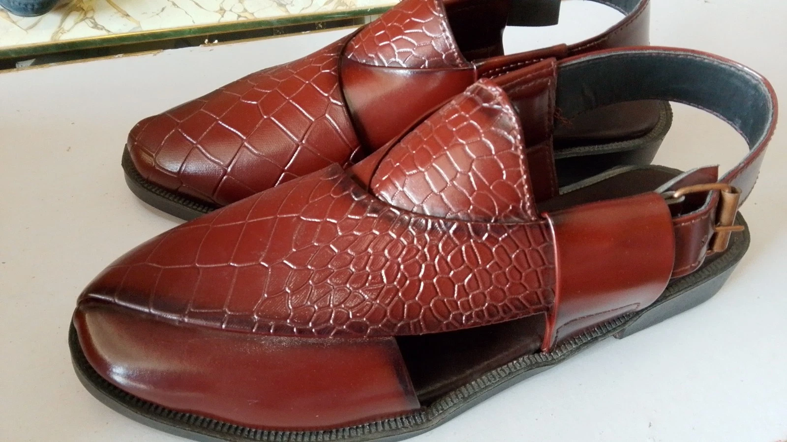 Handmade Peshawari Chappal Men Leather Sandals l Crocodile Pattern US 8 9 10 11