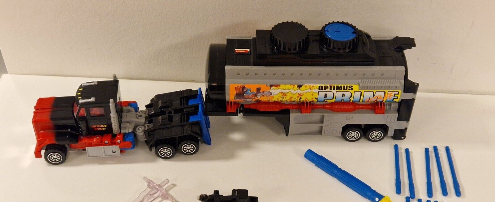 1994 Hasbro Transformers G2 Laser Optimus Prime Complete Tested