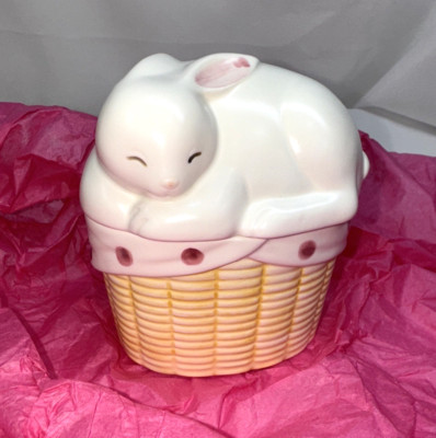 Easter Bunny Trinket Box Lord & Taylor made in Japan