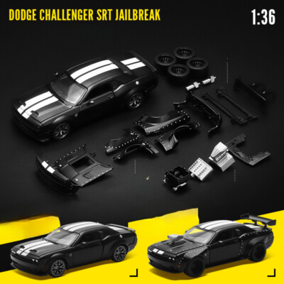 Model car CCA Alloy Car Children's toy 1/36 Dodge Challenger