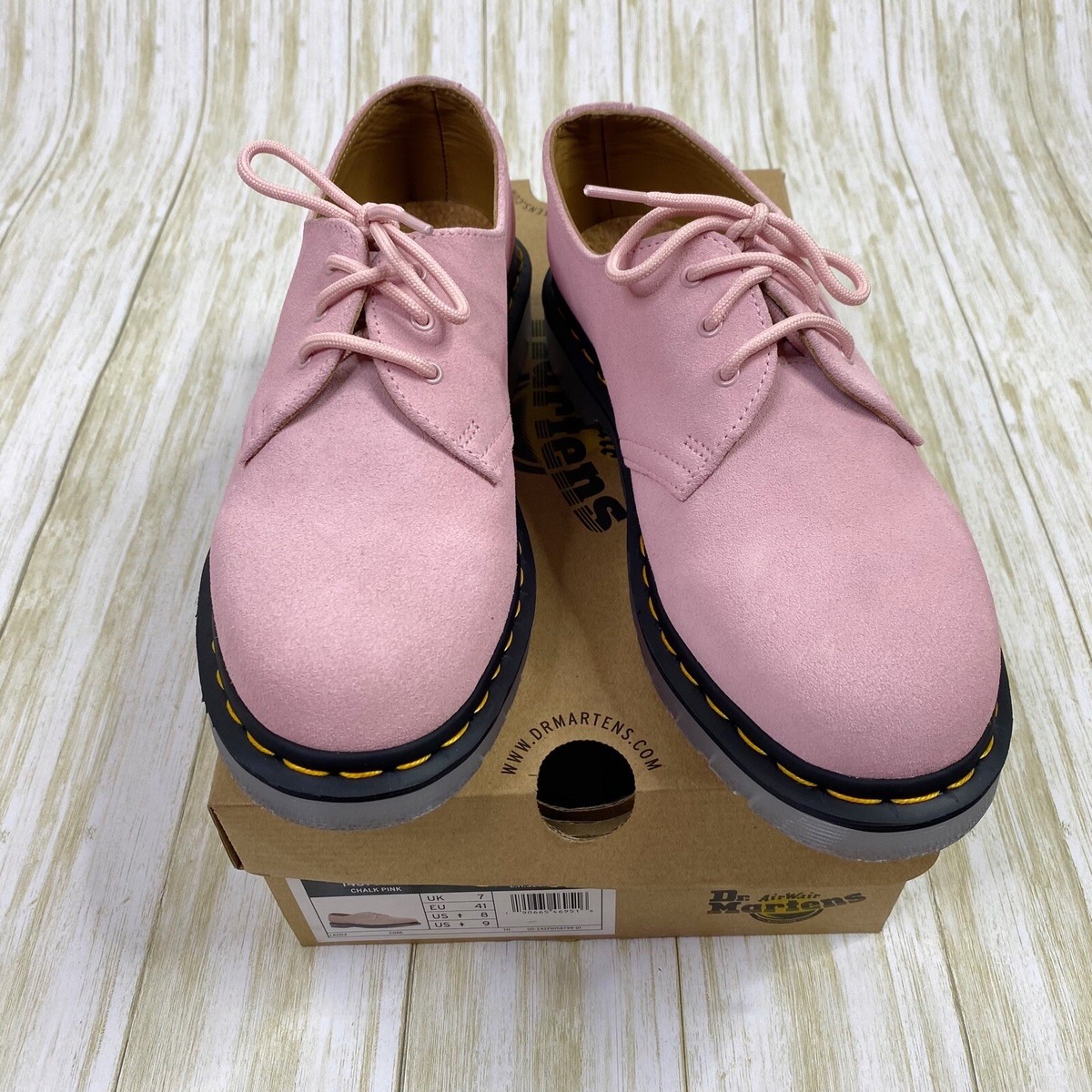 Dr Martens Womens Size 9 / Mens 8 Iced Chalk Pink Oxford Suede