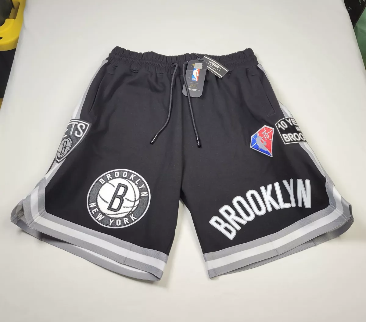 Pro Standard Mens NBA Brooklyn Nets Pro Team Shorts BBN351968-WHT White M