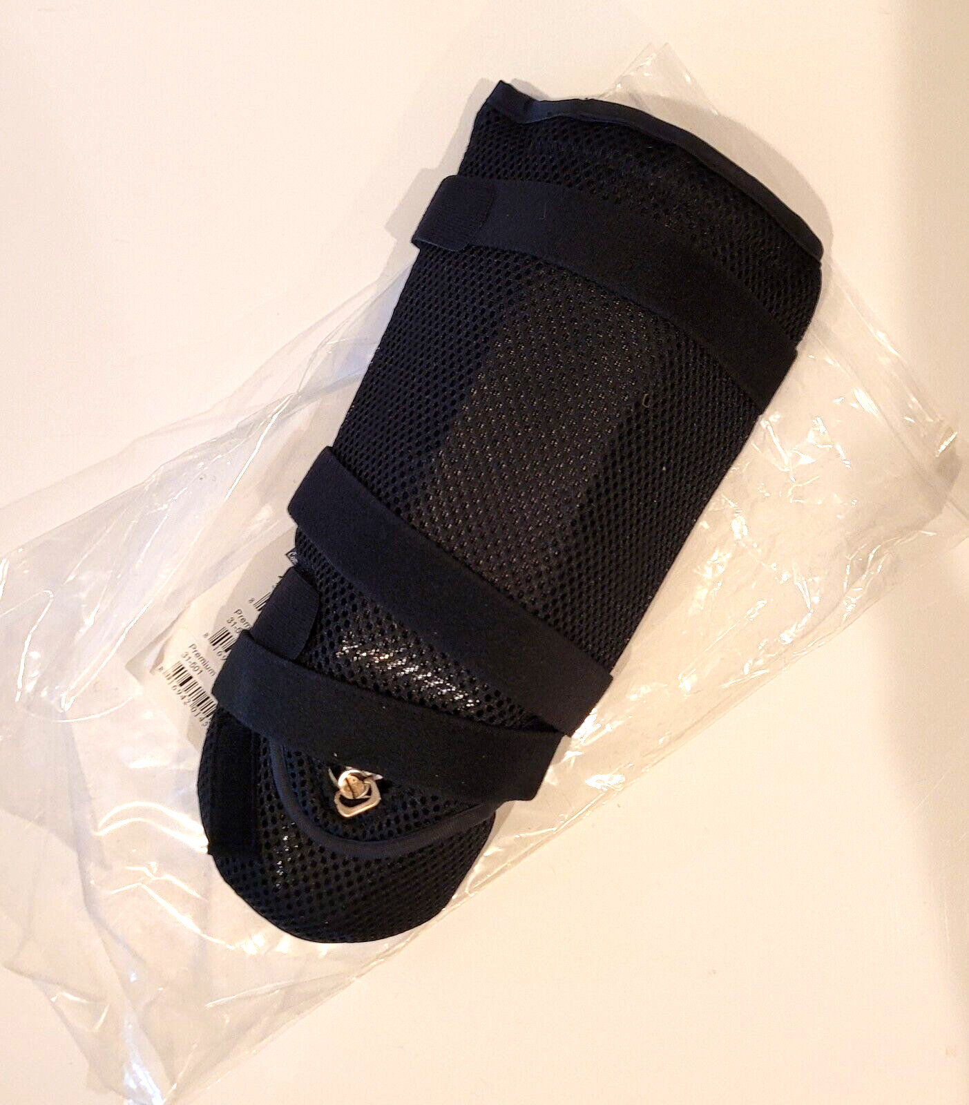 Comfortland Premium Wrist Hand Splint 31-501 - Universal - L3915 / L3916 - NEW