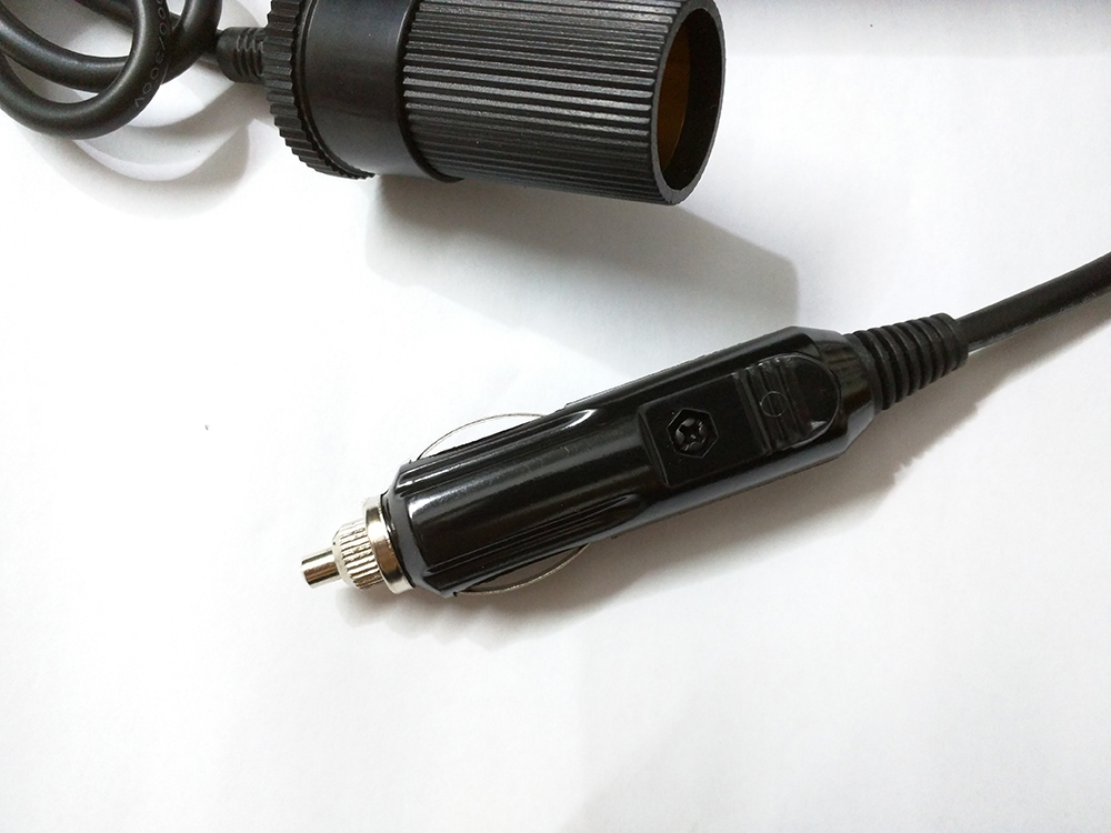 24v to 12v converter cigarette lighter 100W Vehicle Power Adapter DC DC Car over voltage protection 24 -12V DC-DC Converter 7A
