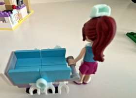 Lego Friends #41085 ~ Vet Clinic ~ Complete with Manual, no box