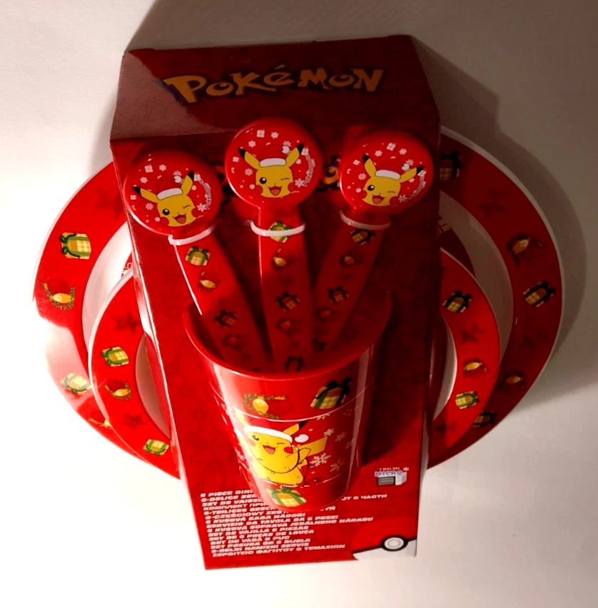 Pokémon - Weihnachts-Edition - 6-teiliges Service Set - rot - Geschirr Set - neu - Bild 3 von 4