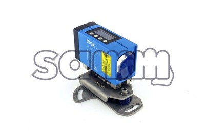 SICK DME5000-111 ; 1022949 DISTANCE MEASURING DEVICE Used