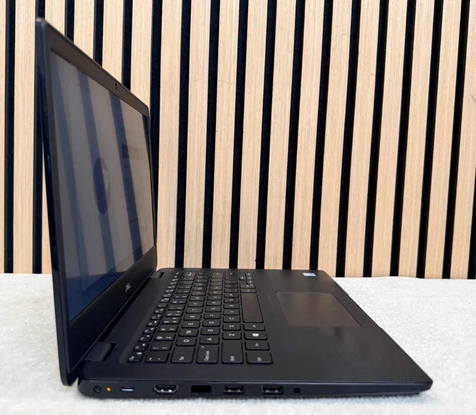 Dell Latitude 3400 · i5-8265U · 16GB · 256GB, foto 2 di 5