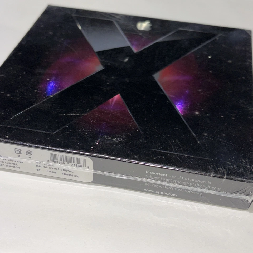 Apple Mac OS Version 10.5.1 Install DVD MB427Z/A +Manual & Stickers, Retail Pack - Image 3 of 3