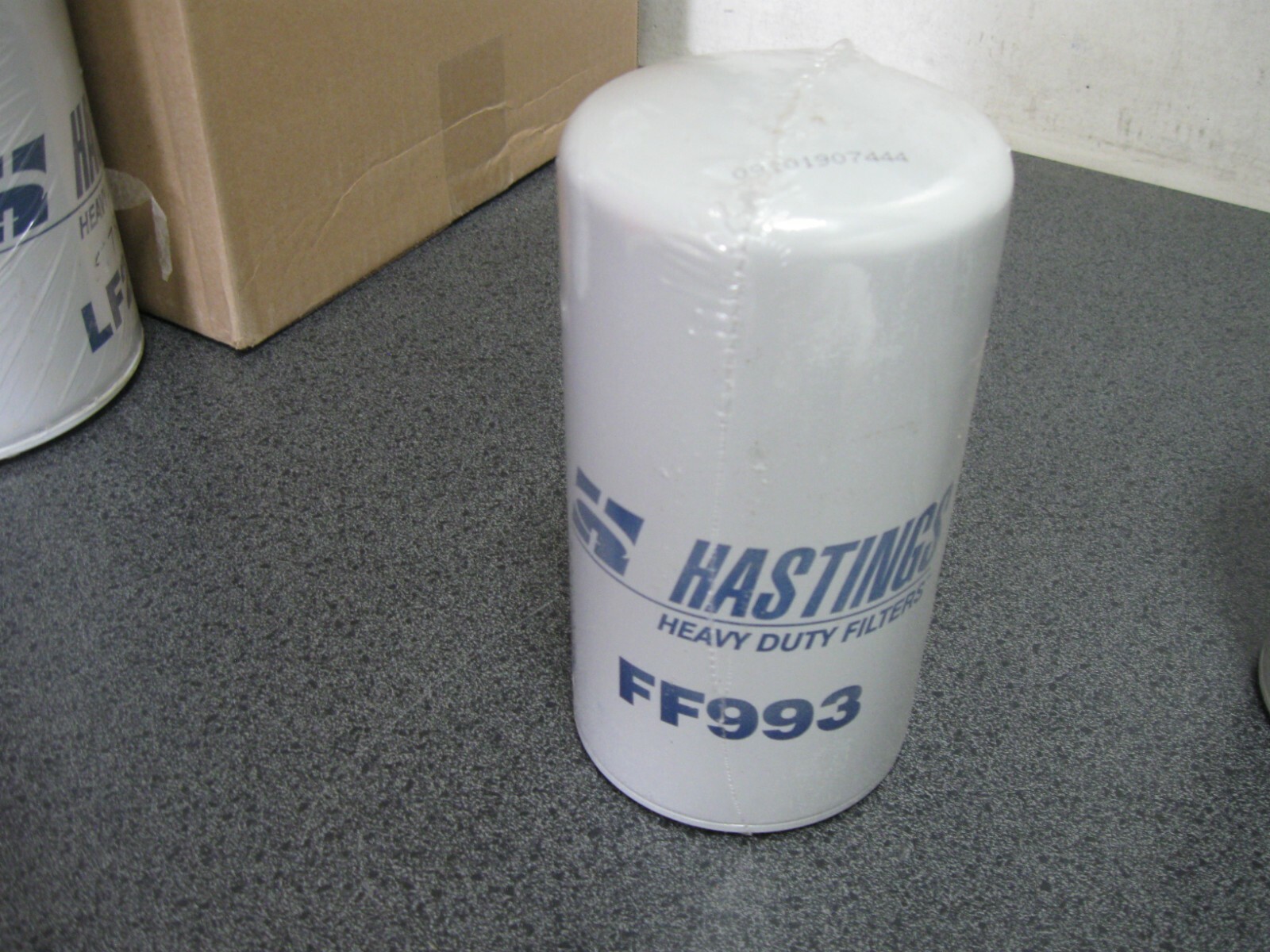 HASTINGS FF993 Fuel filter cross reference