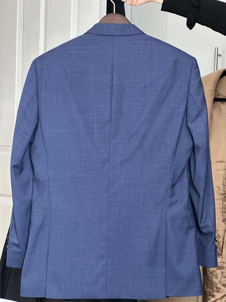 HUGO BOSS 2 PIECES Mid-Blue SUIT - MENS WOOL SUPER 110 - EU 48 SLIM FIT - Image 4 of 4