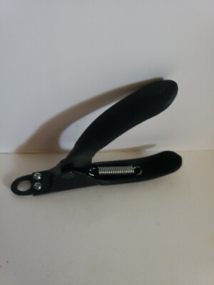 FOUR PAWS NAIL CLIPPER/USED/ FOR GROOMING (DOG)