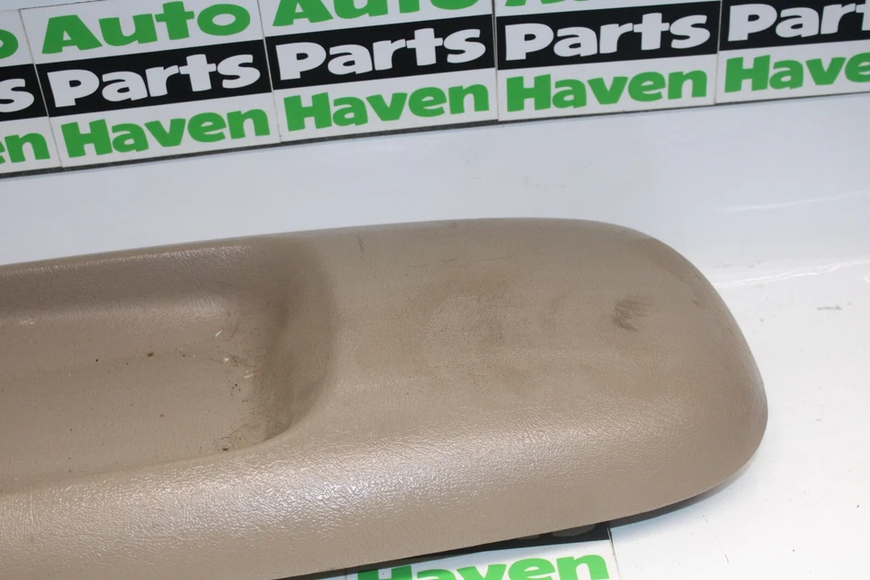 Cubierta de tapa de consola central de piso OBS para GM Trucks reposabrazos bronceado OEM bandeja de cierre Foto 4 de 4