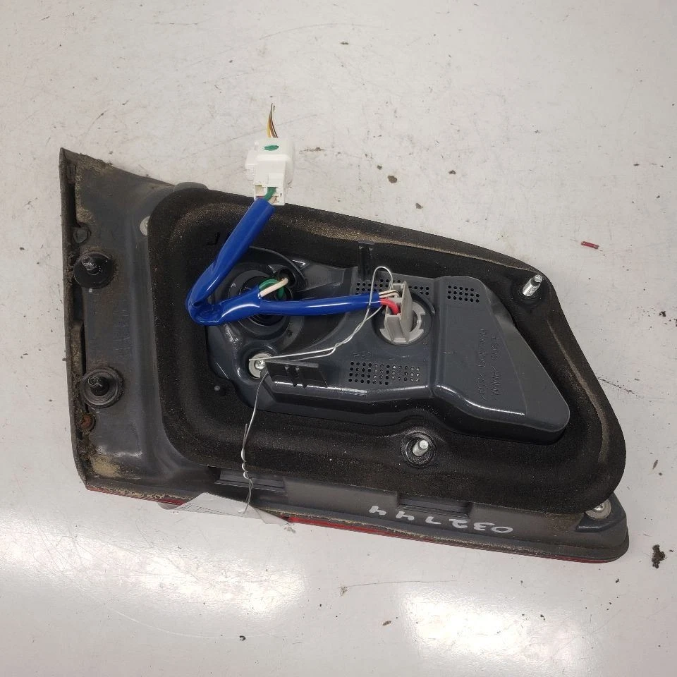 Passenger Tail Light Quarter Panel Mounted Fits 10-12 LEXUS ES350 1347641 - Image 2 of 4