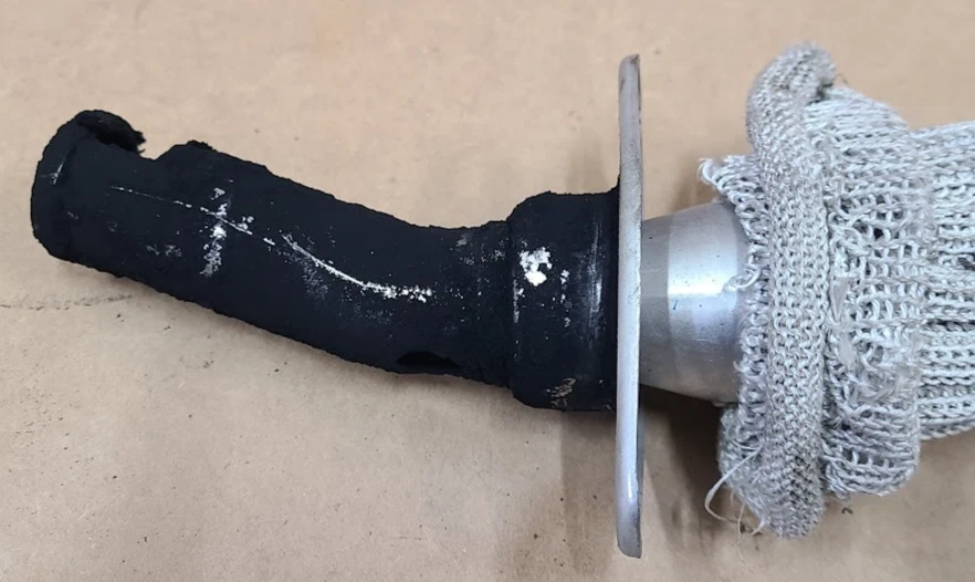 OEM 2014-2018 RAM 1500 DIÉSEL 3,0 L EGR TUBO ECODIESEL 3,0 Mopar 68321413AA Foto 3 de 4