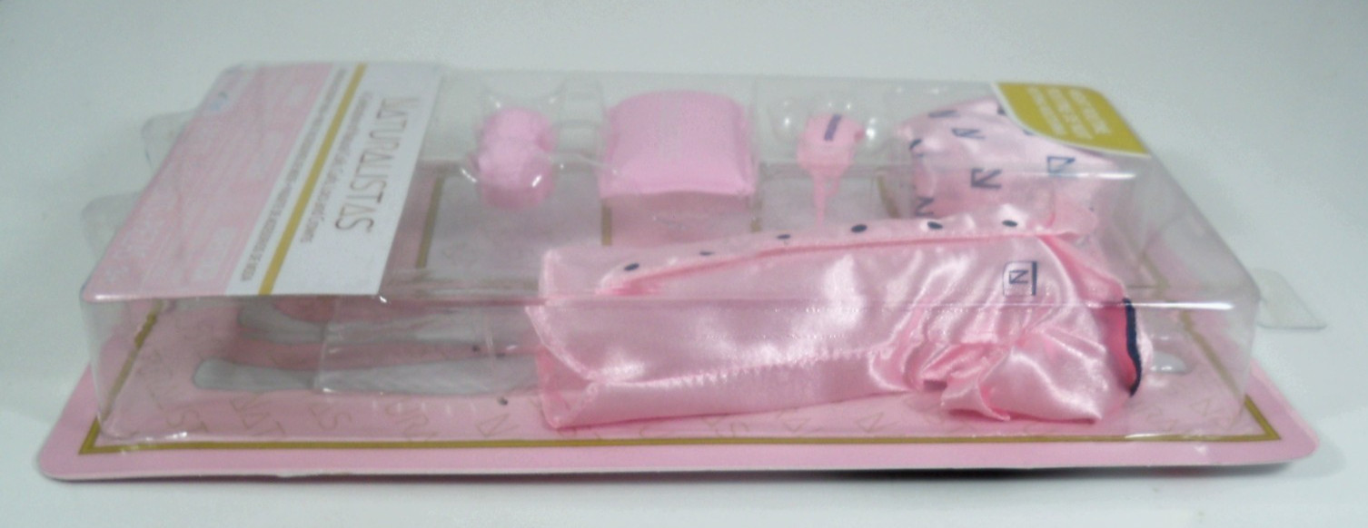 Naturalistas Night Routine Fashion Doll Clothes Accessory Pack Barbie Size NEW