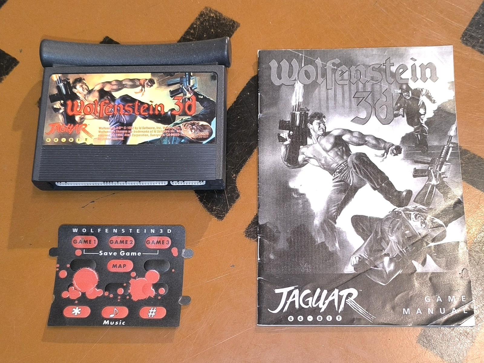 # Atari Jaguar - Wolfenstein 3D Avec Manuel ##
