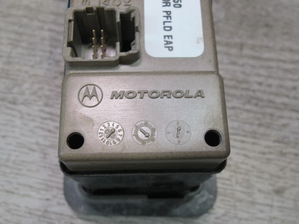 Interruptor de ventana principal puerta del lado del conductor delantera izquierda Hummer H2 2003-2006 con moldura Foto 3 de 4