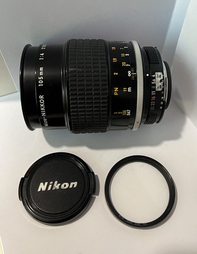 NIKON NIKKOR 105mm F 1.4 MICRO MACRO AI MANUL LENS IN FINE CONDITION - Picture 8 of 13