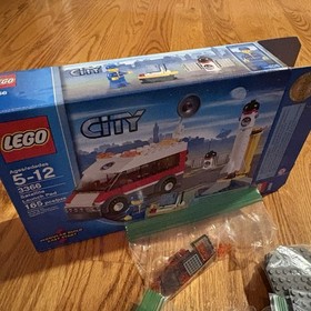 LEGO City: Satellite Launch Pad (3366) COMPLETE Used set w/ box, manual, and fig