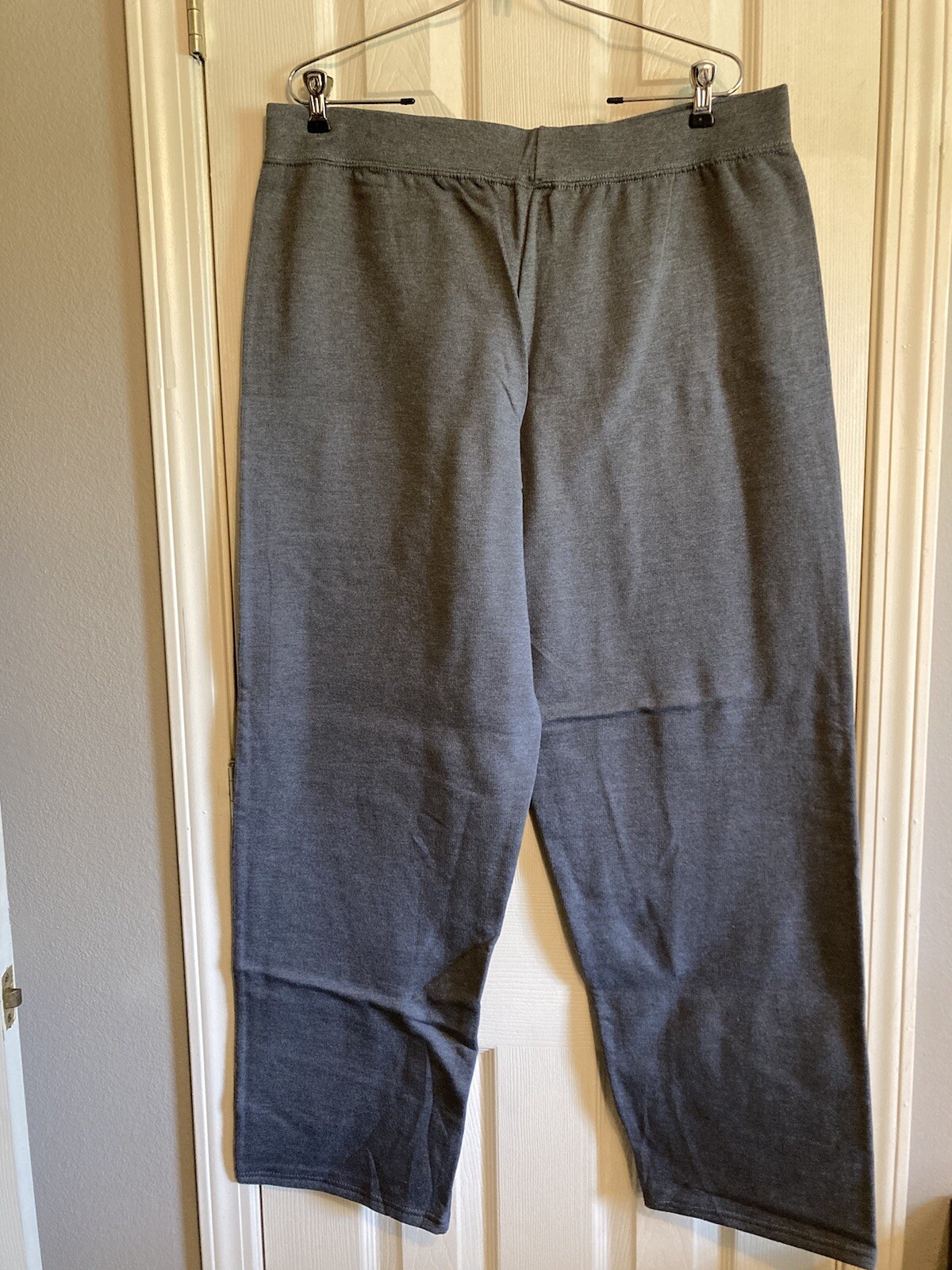 Picture 1 of 8