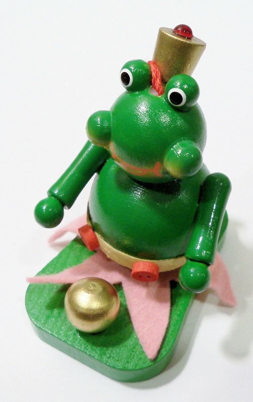 Steinbach Frog King Prince Lily Pad Germany Wooden Wood Christmas Ornament  
