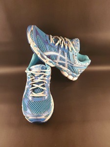 red bottom platform shoes